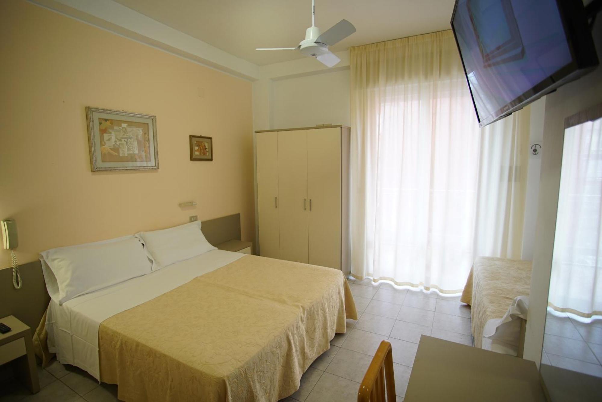 Hotel Dell'Angelo Rimini Esterno foto